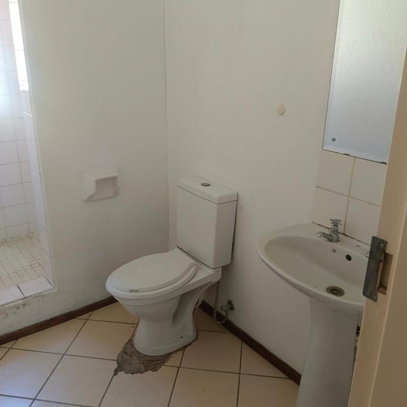 3 Bedroom Property for Sale in Meredale Gauteng