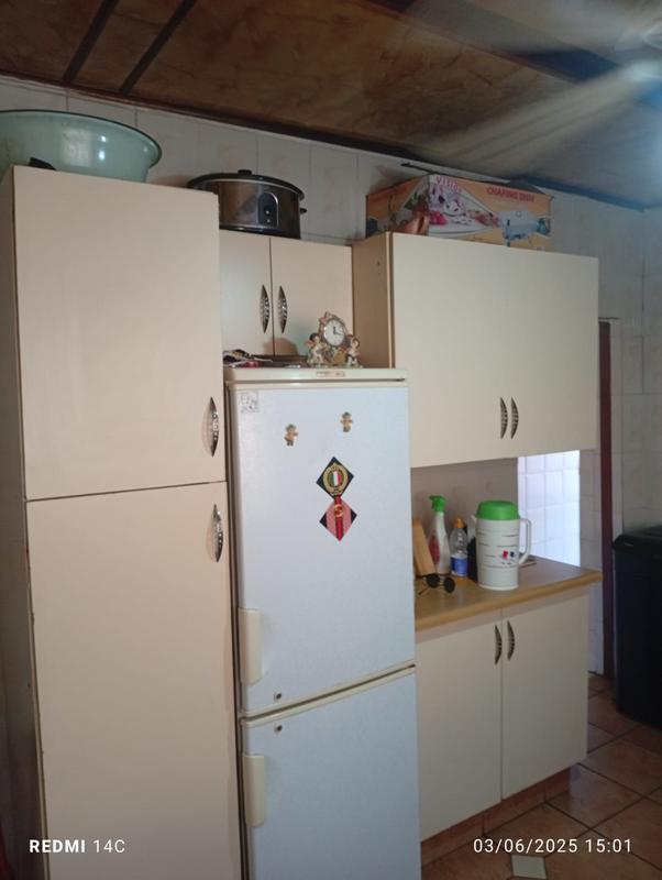 2 Bedroom Property for Sale in Emdeni Gauteng