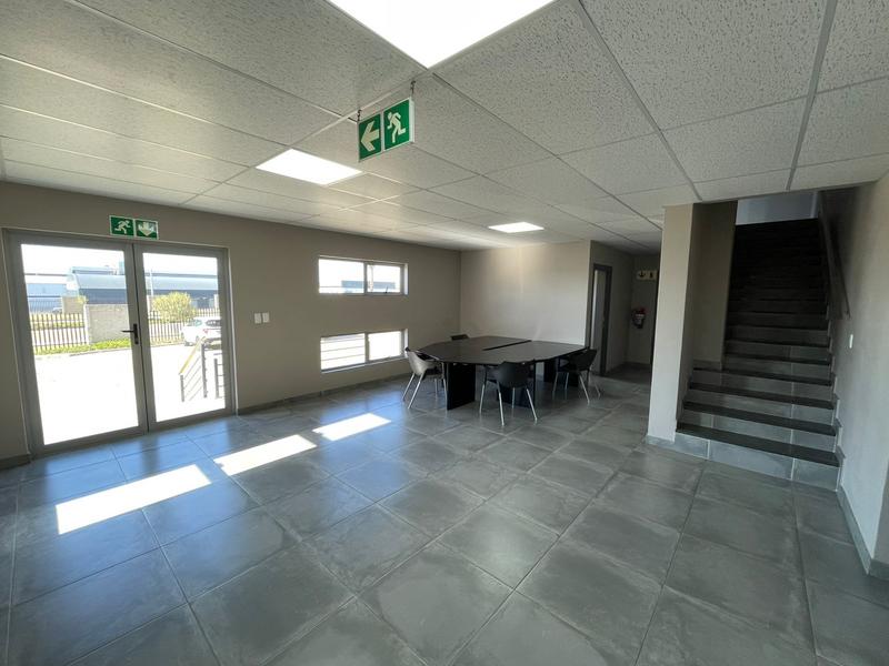 To Let commercial Property for Rent in Knopjeslaagte Gauteng