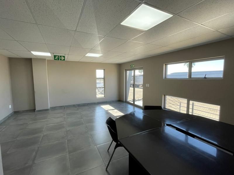 To Let commercial Property for Rent in Knopjeslaagte Gauteng