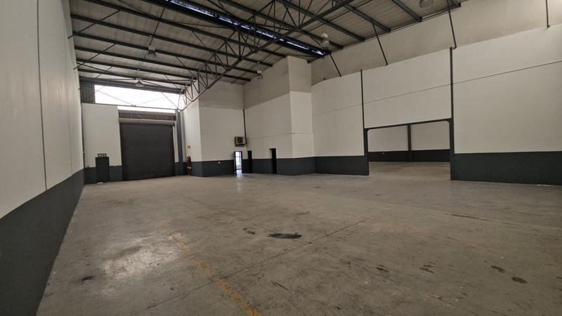 To Let commercial Property for Rent in Randjespark Gauteng