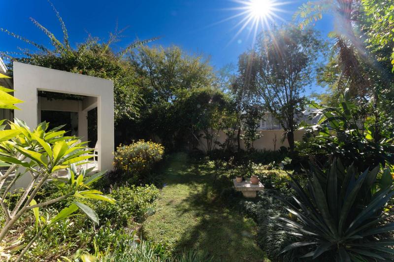 3 Bedroom Property for Sale in Fourways Gardens Gauteng