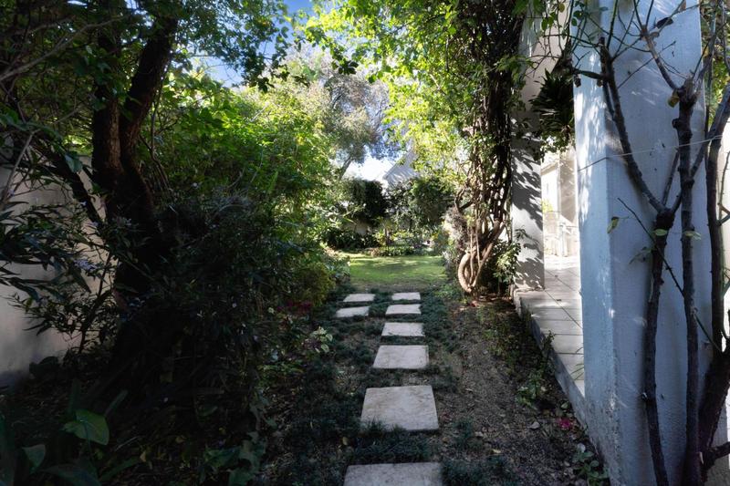 3 Bedroom Property for Sale in Fourways Gardens Gauteng