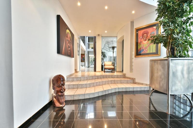 5 Bedroom Property for Sale in Glenvista Gauteng