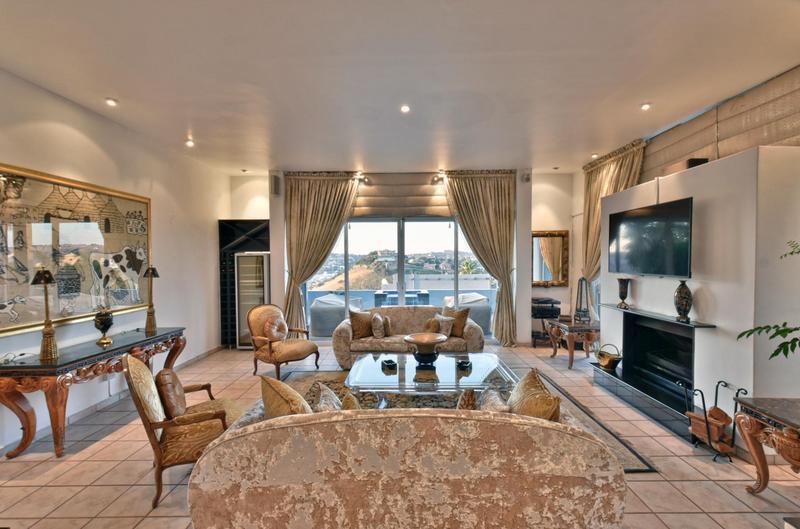 5 Bedroom Property for Sale in Glenvista Gauteng
