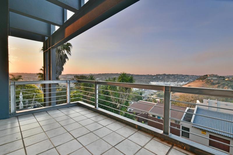 5 Bedroom Property for Sale in Glenvista Gauteng
