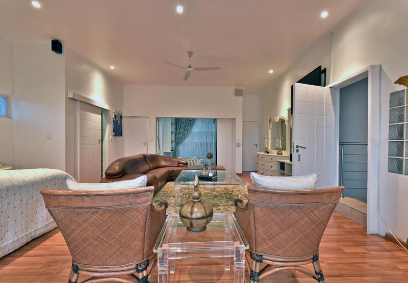5 Bedroom Property for Sale in Glenvista Gauteng