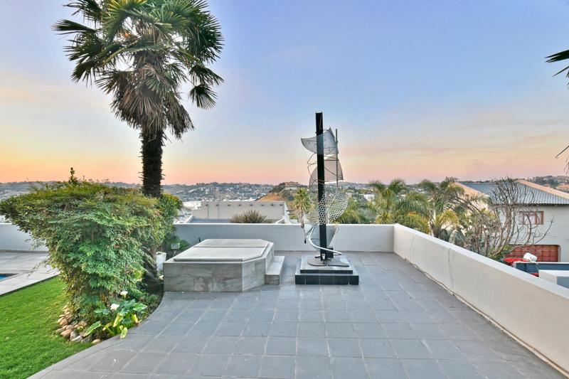 5 Bedroom Property for Sale in Glenvista Gauteng