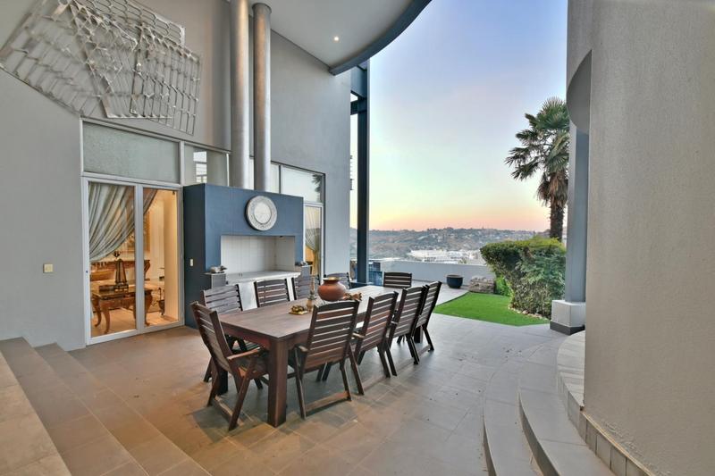 5 Bedroom Property for Sale in Glenvista Gauteng