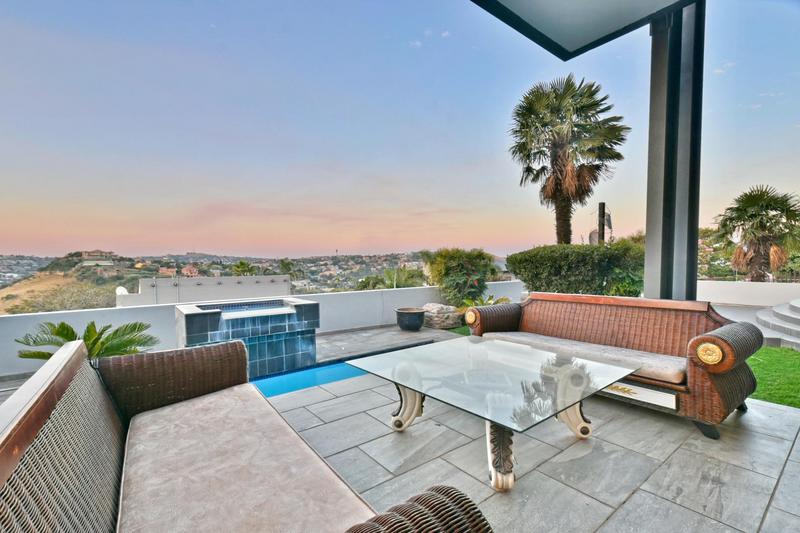 5 Bedroom Property for Sale in Glenvista Gauteng