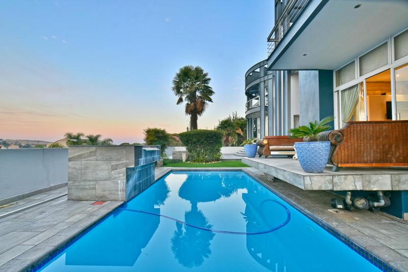 5 Bedroom Property for Sale in Glenvista Gauteng