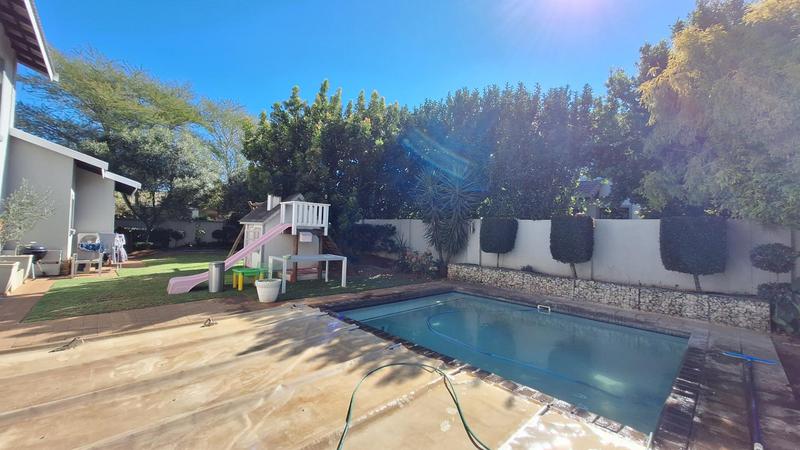 To Let 4 Bedroom Property for Rent in Midstream Estate Gauteng