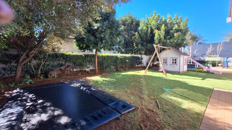 To Let 4 Bedroom Property for Rent in Midstream Estate Gauteng