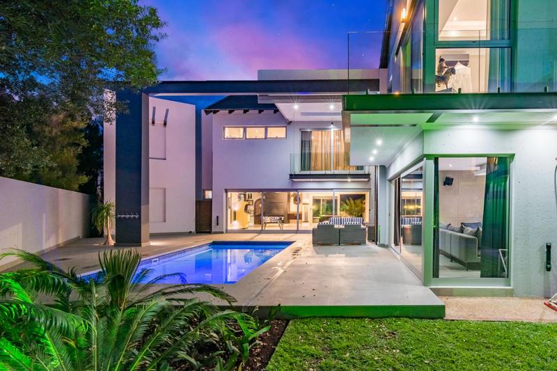 5 Bedroom Property for Sale in Midstream Estate Gauteng