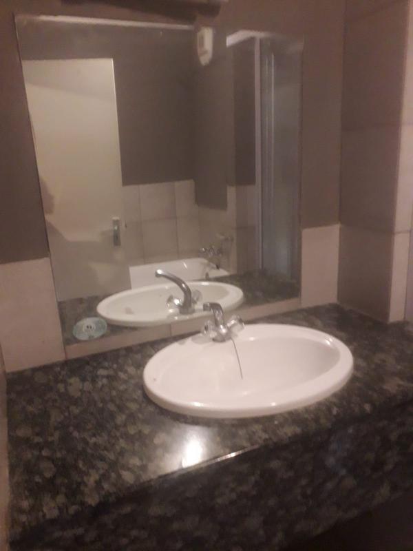 To Let 1 Bedroom Property for Rent in Bruma Gauteng