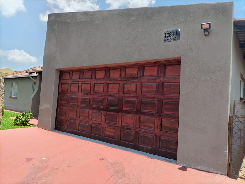 4 Bedroom Property for Sale in Xavier Reef Estates Gauteng