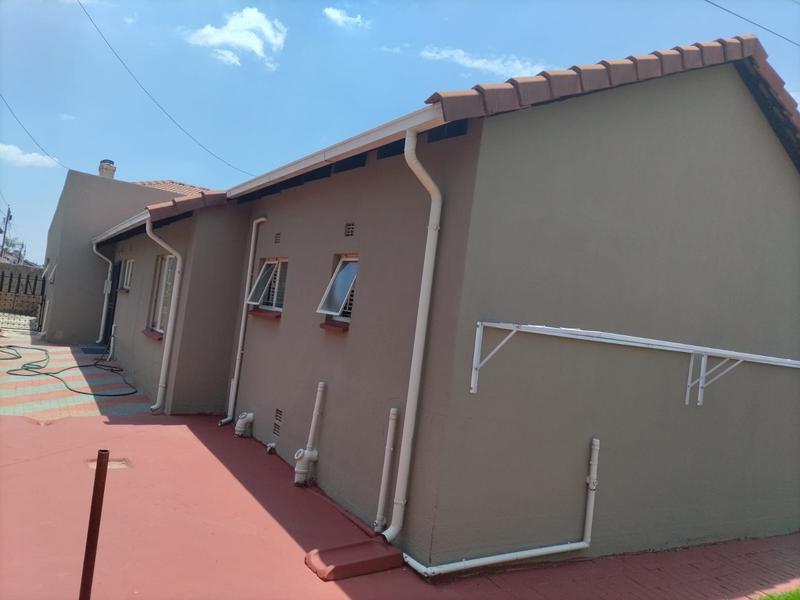 4 Bedroom Property for Sale in Xavier Reef Estates Gauteng