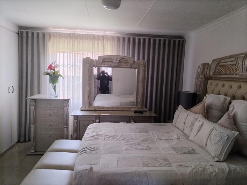 4 Bedroom Property for Sale in Xavier Reef Estates Gauteng