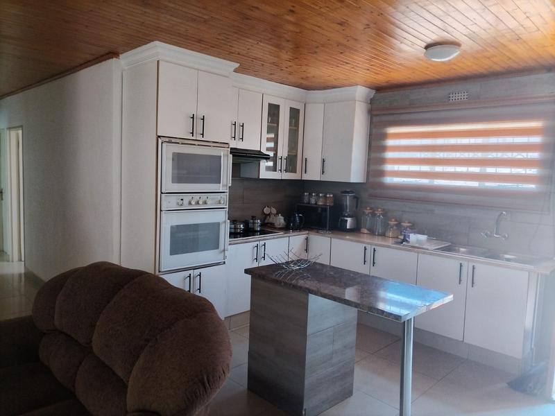 4 Bedroom Property for Sale in Xavier Reef Estates Gauteng