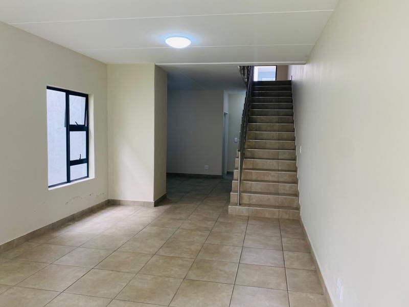 To Let 3 Bedroom Property for Rent in Edenburg Gauteng