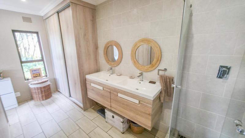 3 Bedroom Property for Sale in Paulshof Gauteng