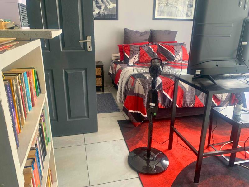 7 Bedroom Property for Sale in Farrarmere Gauteng