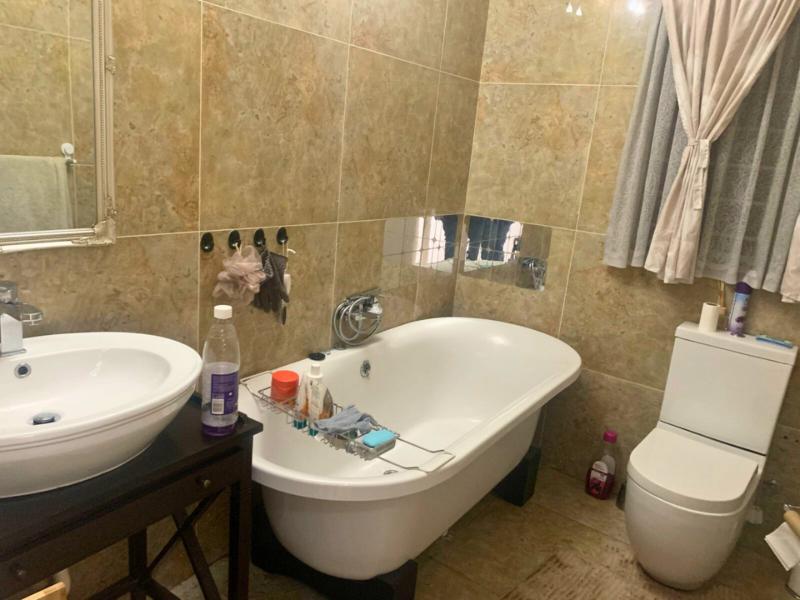 7 Bedroom Property for Sale in Farrarmere Gauteng