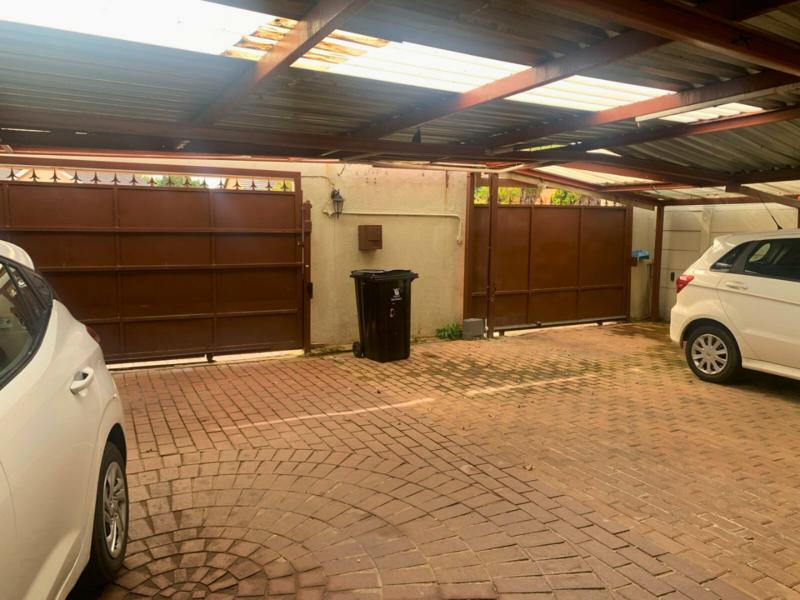 7 Bedroom Property for Sale in Farrarmere Gauteng