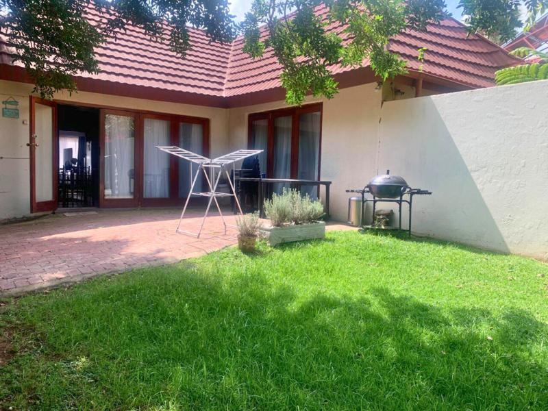 7 Bedroom Property for Sale in Farrarmere Gauteng