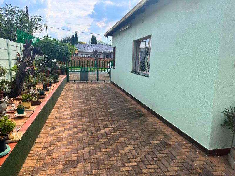 3 Bedroom Property for Sale in Western Gauteng