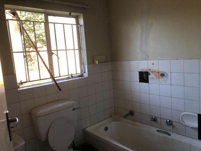 3 Bedroom Property for Sale in Strubensvallei Gauteng