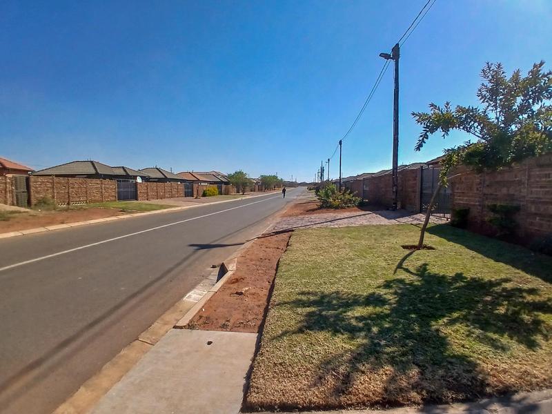 3 Bedroom Property for Sale in Protea Glen Gauteng