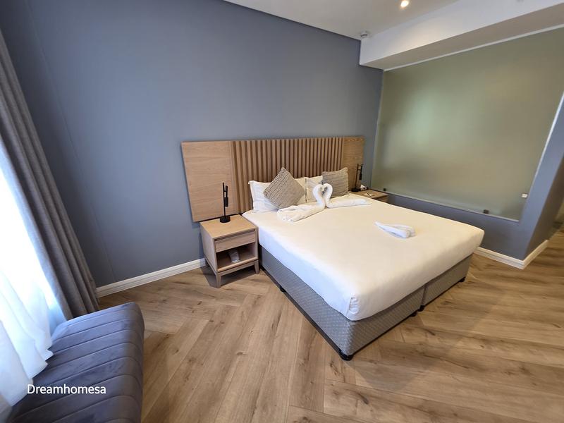 To Let 3 Bedroom Property for Rent in Benmore Gauteng