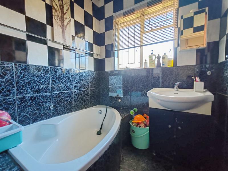 4 Bedroom Property for Sale in Kookrus Gauteng