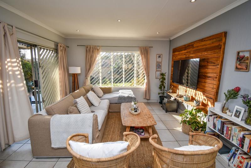 2 Bedroom Property for Sale in Edenburg Gauteng