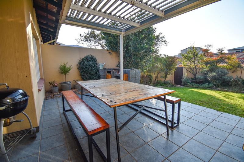 2 Bedroom Property for Sale in Edenburg Gauteng