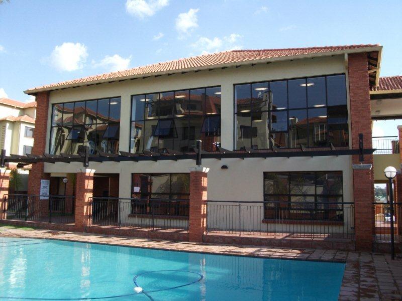 To Let 1 Bedroom Property for Rent in Sunninghill Gauteng