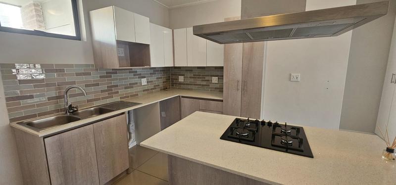 To Let 2 Bedroom Property for Rent in Bryanston Gauteng