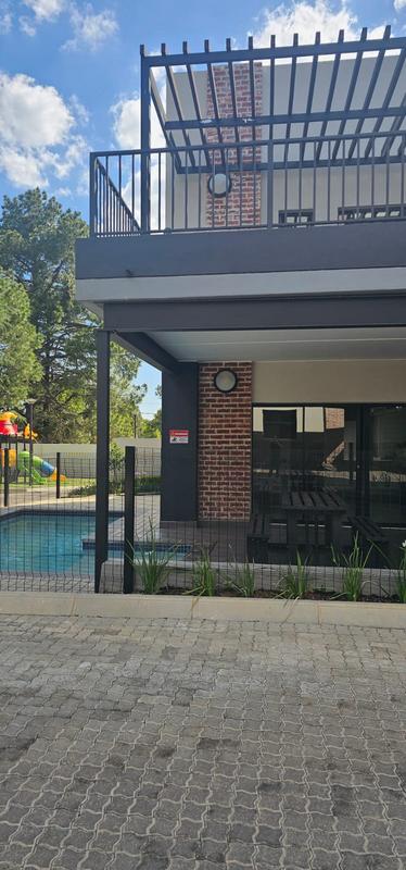 To Let 2 Bedroom Property for Rent in Bryanston Gauteng