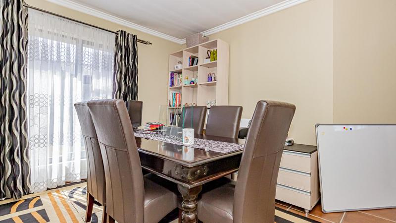 2 Bedroom Property for Sale in Fourways Gauteng