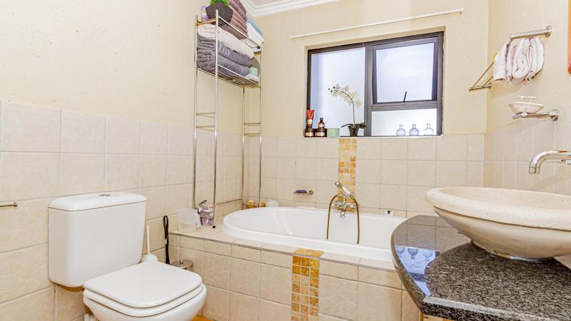2 Bedroom Property for Sale in Fourways Gauteng