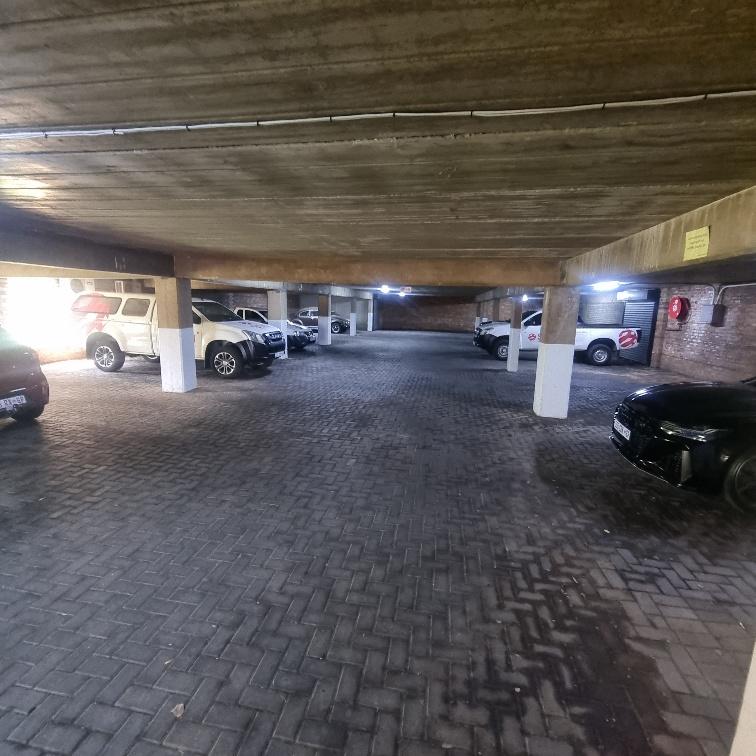 To Let Commercial Property for Rent in Bedford Gardens Gauteng