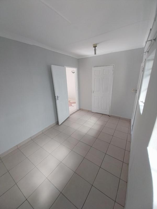To Let 1 Bedroom Property for Rent in Laudium Gauteng