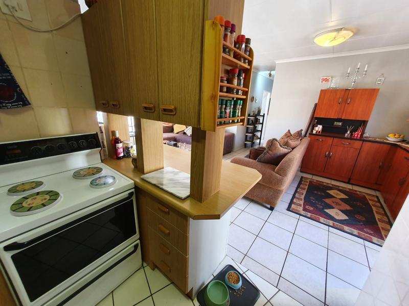 3 Bedroom Property for Sale in Annlin Gauteng