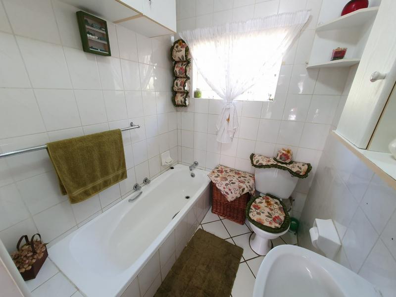 3 Bedroom Property for Sale in Annlin Gauteng