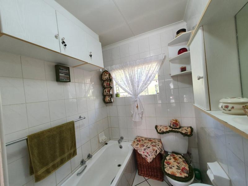 3 Bedroom Property for Sale in Annlin Gauteng