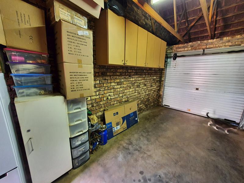 3 Bedroom Property for Sale in Annlin Gauteng