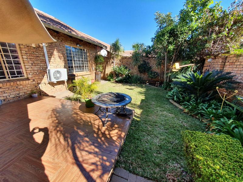 0 Bedroom Property for Sale in Annlin Gauteng