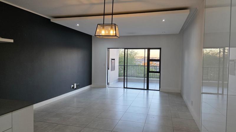 To Let 2 Bedroom Property for Rent in Waterfall Gauteng