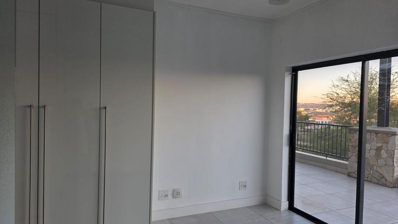 To Let 2 Bedroom Property for Rent in Waterfall Gauteng